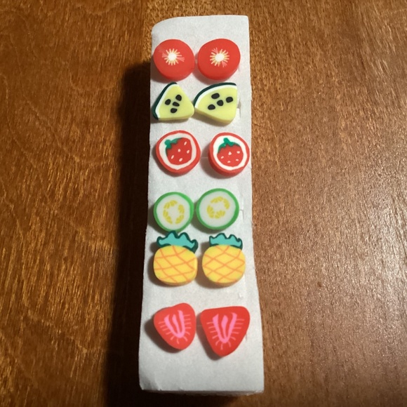 Polymer Clay Sliced Fruit/Fruit Stud Earrings Bundle New 6 pairs - Picture 2 of 8